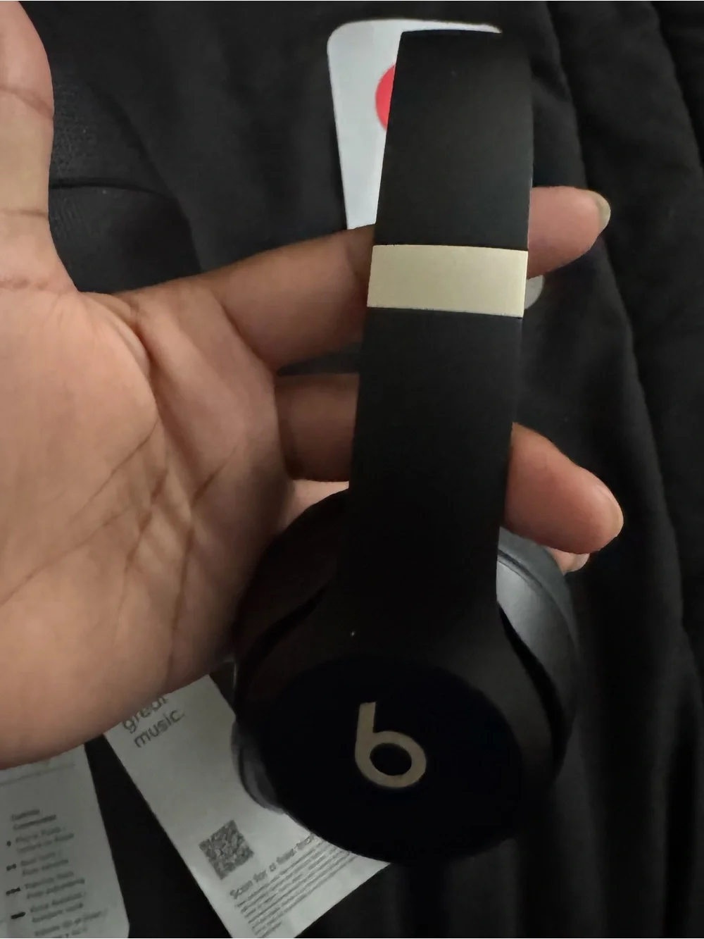 Beats by Dre Studio3 Wireless Over-Ear Headphones - Black & Gold with Carry Case